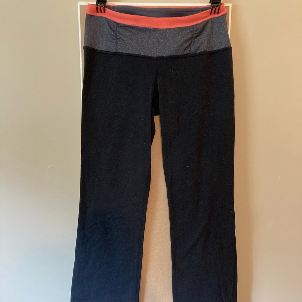 Lululemon bootcut legging